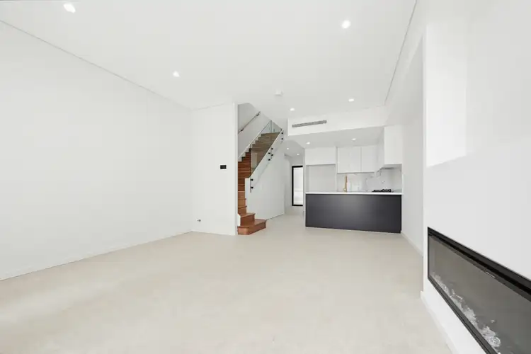 42A New Orleans Crescent