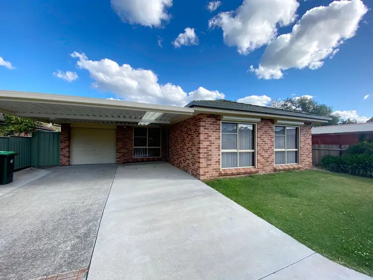 2/1 Miller St
