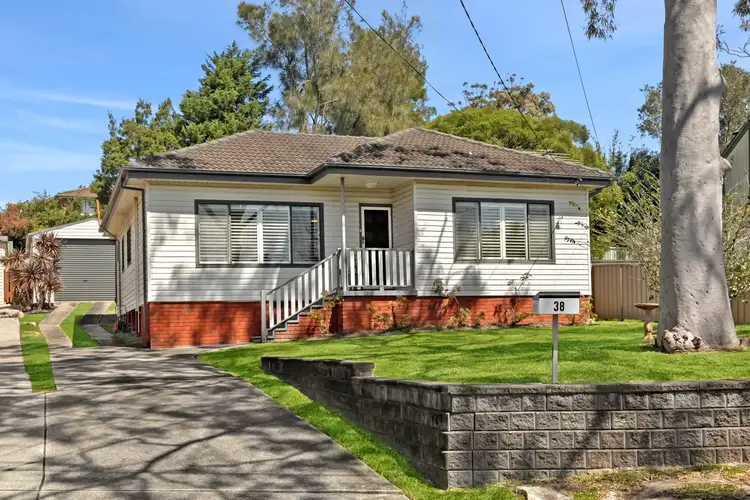 38 Fourth Avenue
