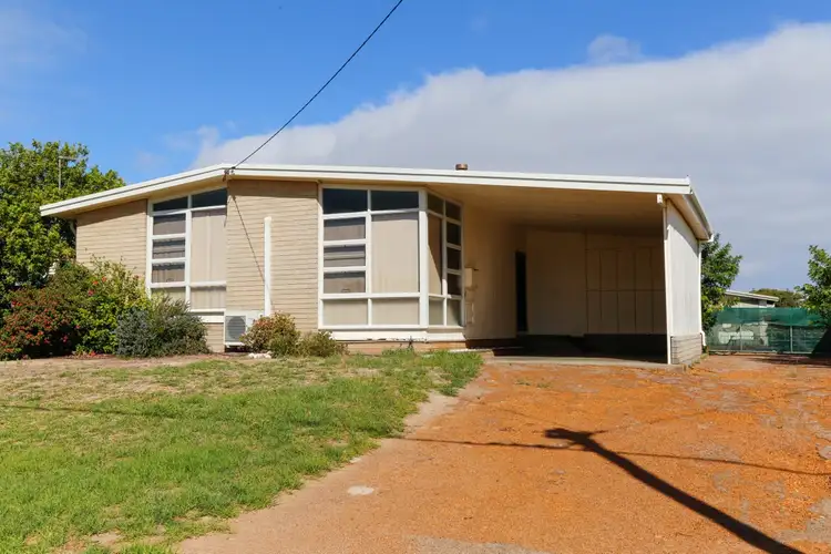 24 Walmsley Street