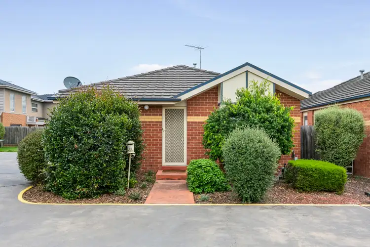 75 Elinda Place