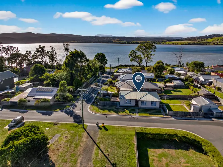 7 Taroona Street