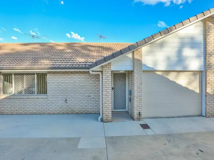 8 Rosegum Place