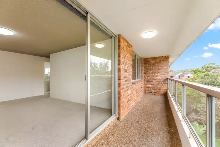 1-9 Warburton Street
