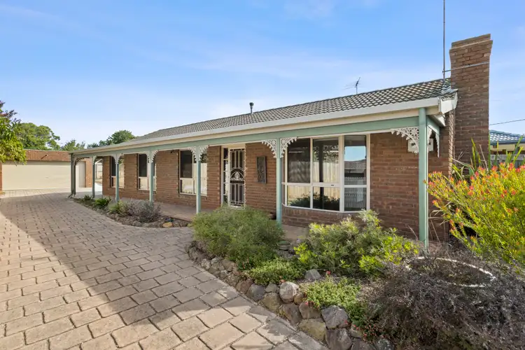 4 Lansdowne Court