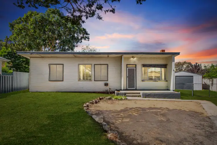 8 Kurrajong Street