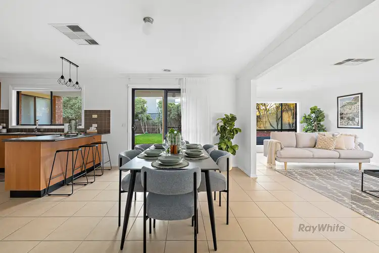 4 Newman Close