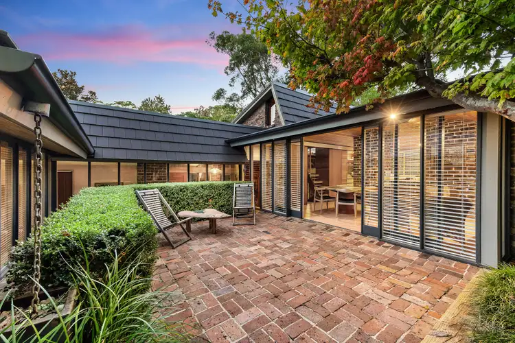 38 Mitchell Crescent