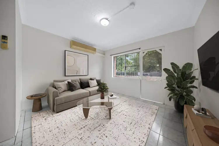 190 Sandal Crescent