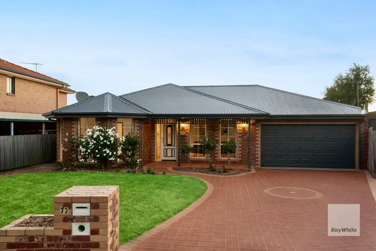 33 Perceval Crescent