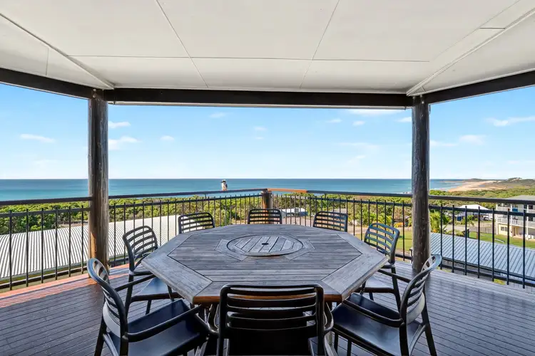 24 Stirling Castle Drive