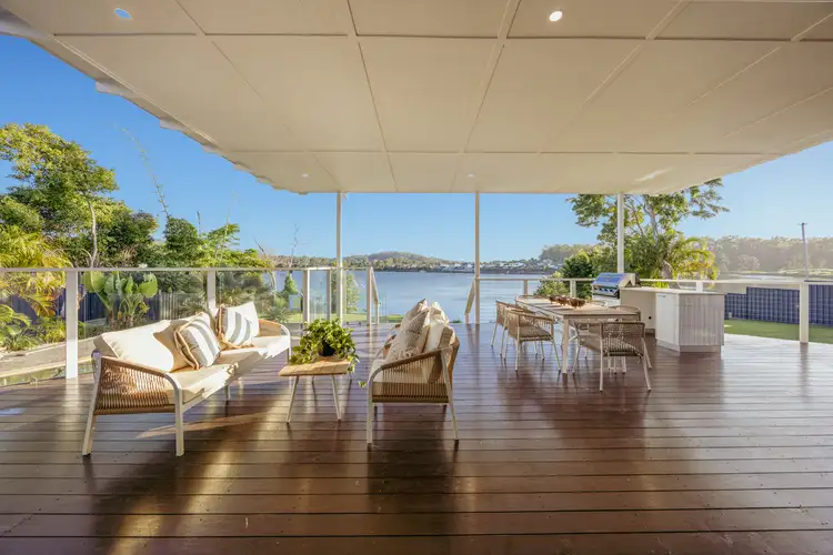 384 Tamborine Oxenford Road