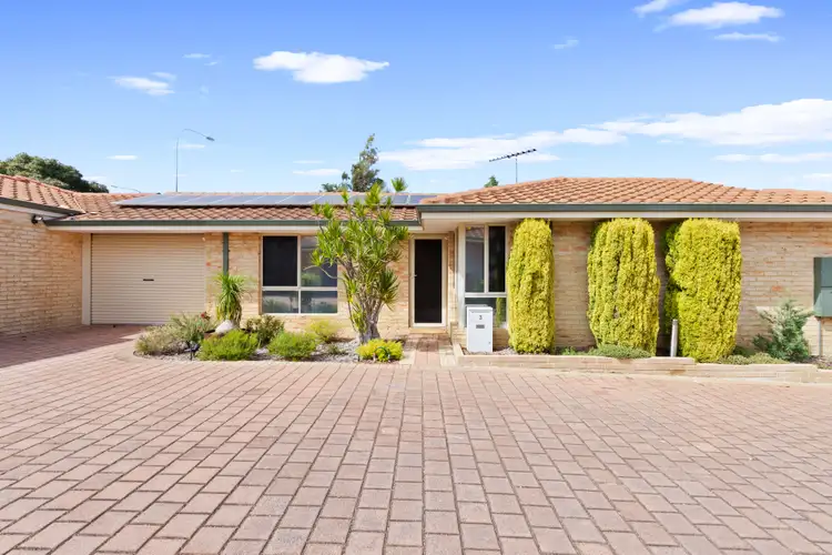 4 Callander Avenue