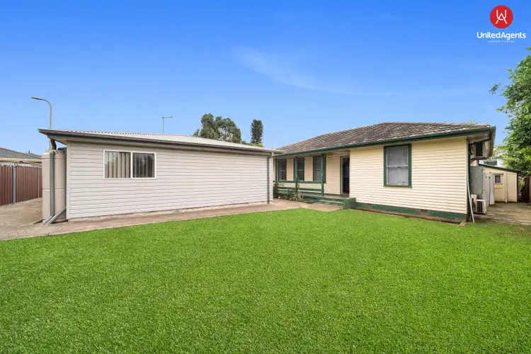 3 Abermain Place