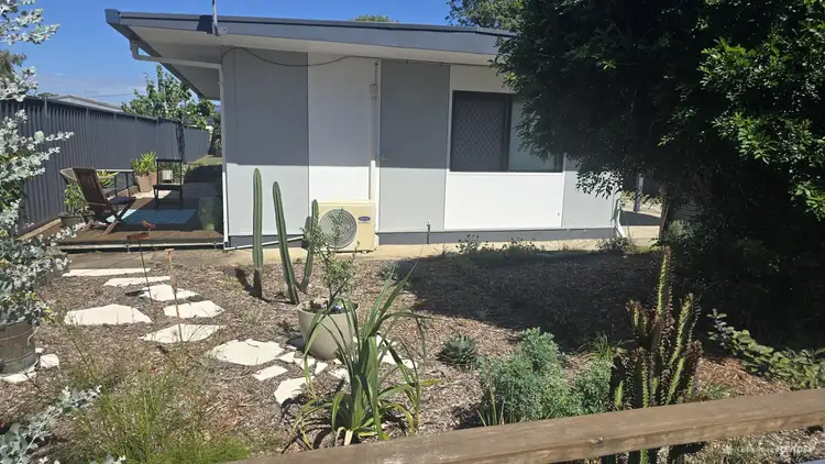 14 Lalroy St