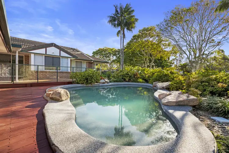 17 Glover Drive