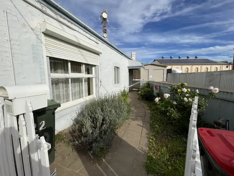 22 Edith Terrace