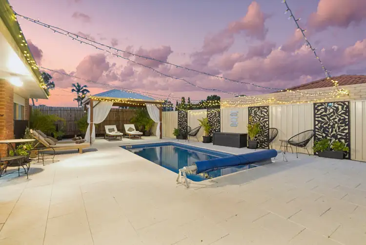 25 Belair Gardens