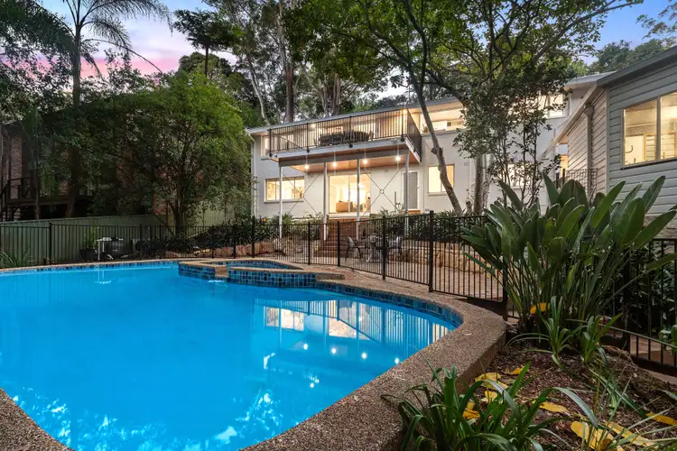 5 Dalrymple Crescent