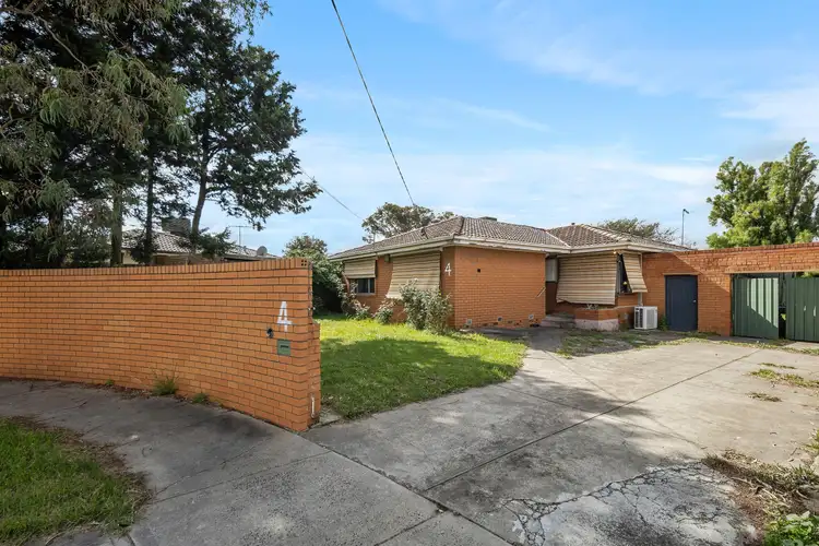 4 Wembley Court