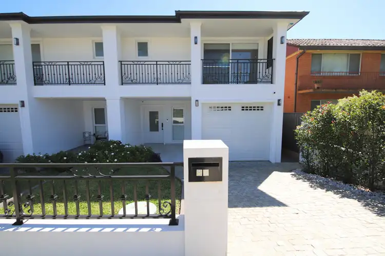 86 Rex Road