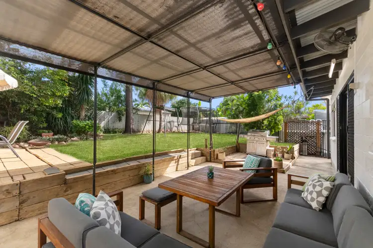 19 Allamanda Crescent