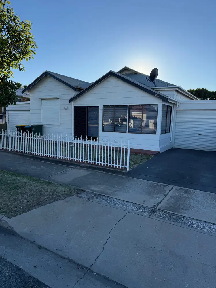 556 Military Road