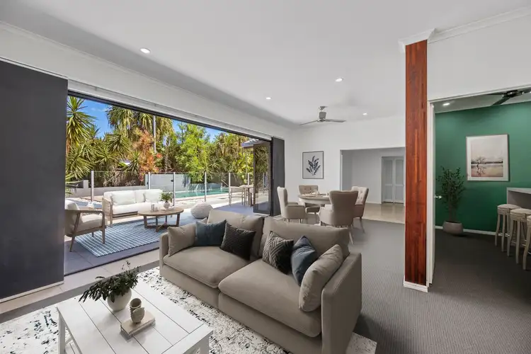8 Allamanda Crescent