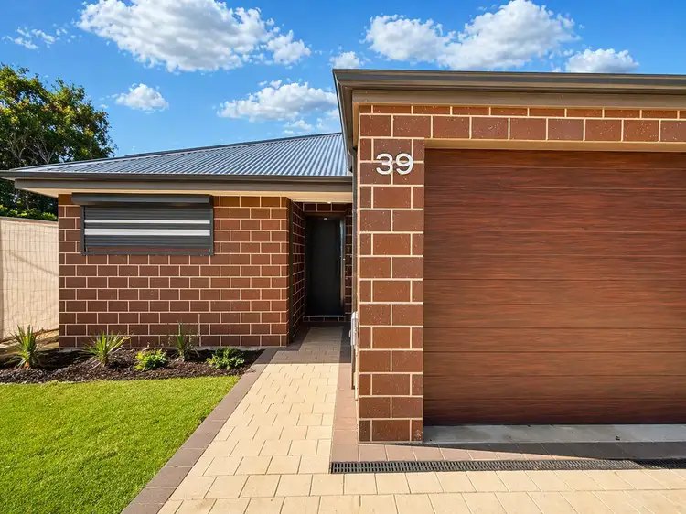 39 Connolly Street