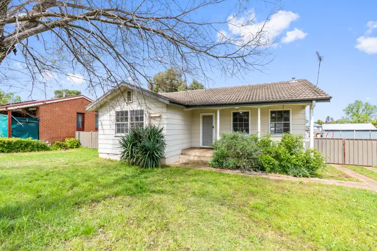 5 Baird Avenue