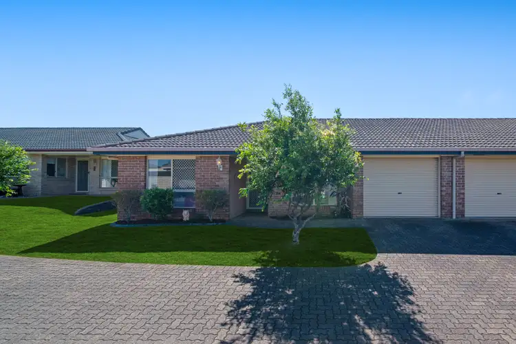 83 Lindsay Road