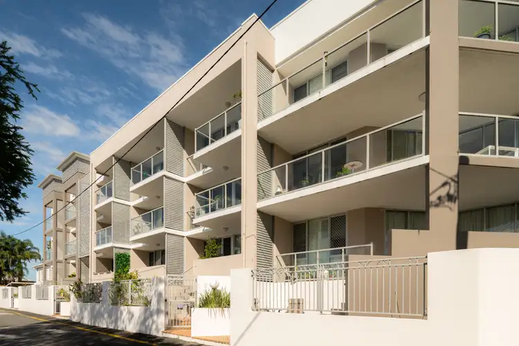 28 Lagoon Street