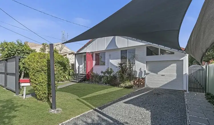 15 Murphy Street
