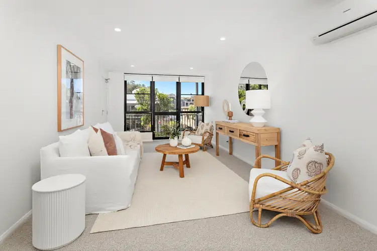 130 Terralong Street