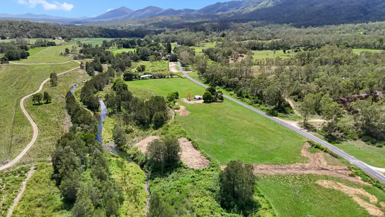 6344 Mackay Eungella Road