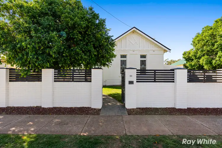 69 Ferrier Street