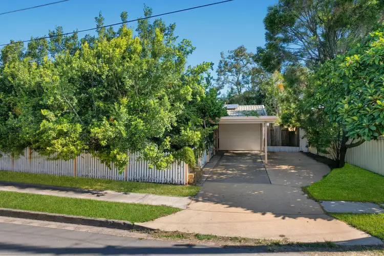 15 Canterbury Lane