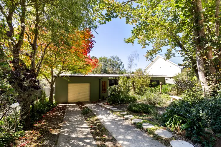 10 Harley Avenue