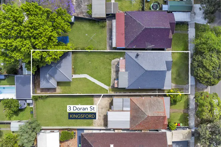 3 Doran St