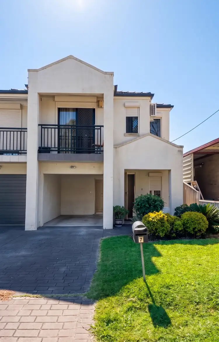 7 Harden Street