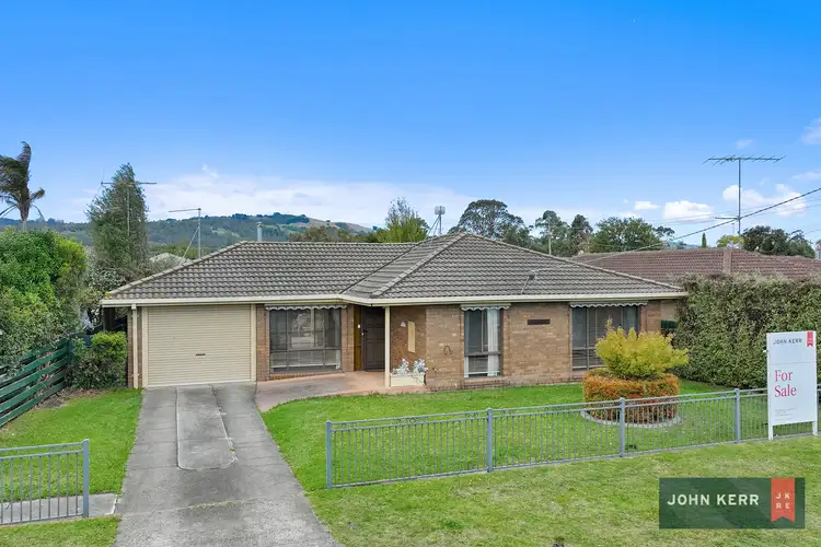 5 Burnett Street