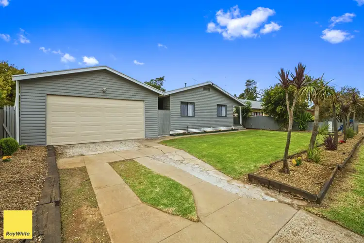 7 Bartlett Street