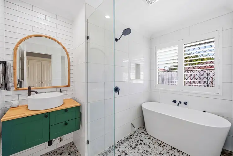6 Thornbill Place