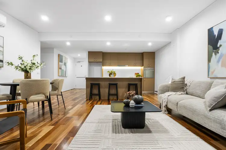 6 Brunswick Street