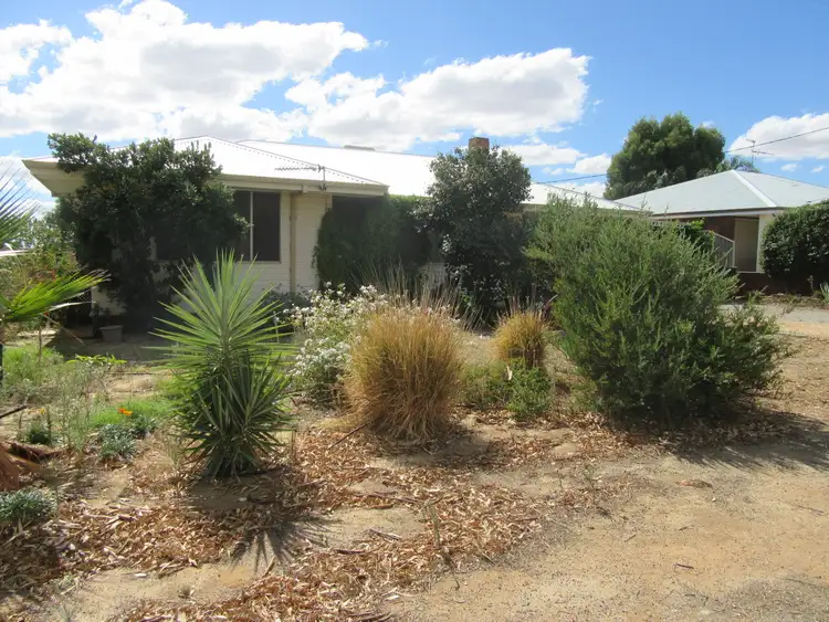 58 MacPherson Street