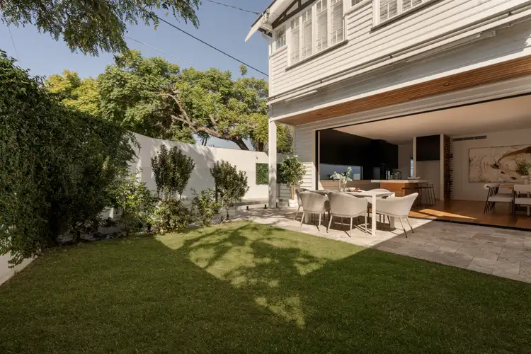122 Alexandra Road