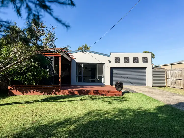 35 Phillip Island Road