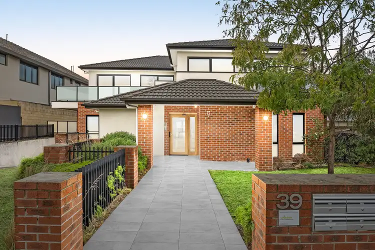 39 Ferntree Gully Road