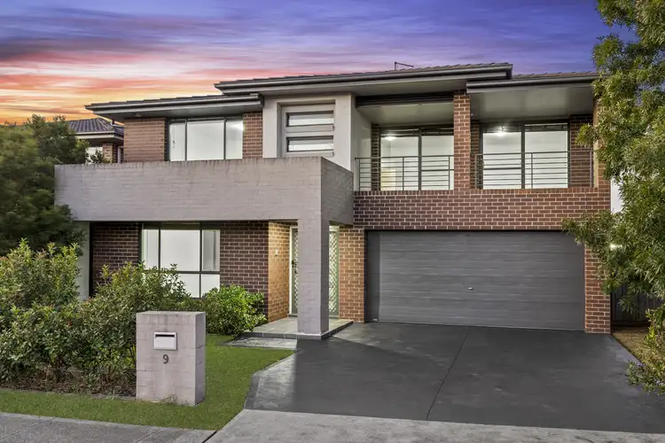 9 Ladysmith Drive