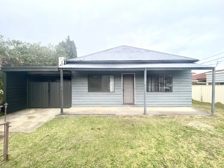 5 Hampton Street